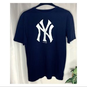 Yankee t-shirt size XL-EG-TG, 18-20 with NWT Yankee baseball cap!